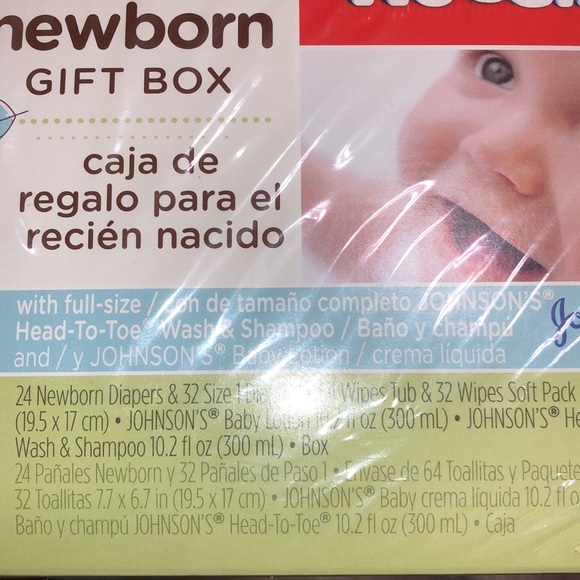 Huggies Newborn Gift Box - Picture 5 of 9